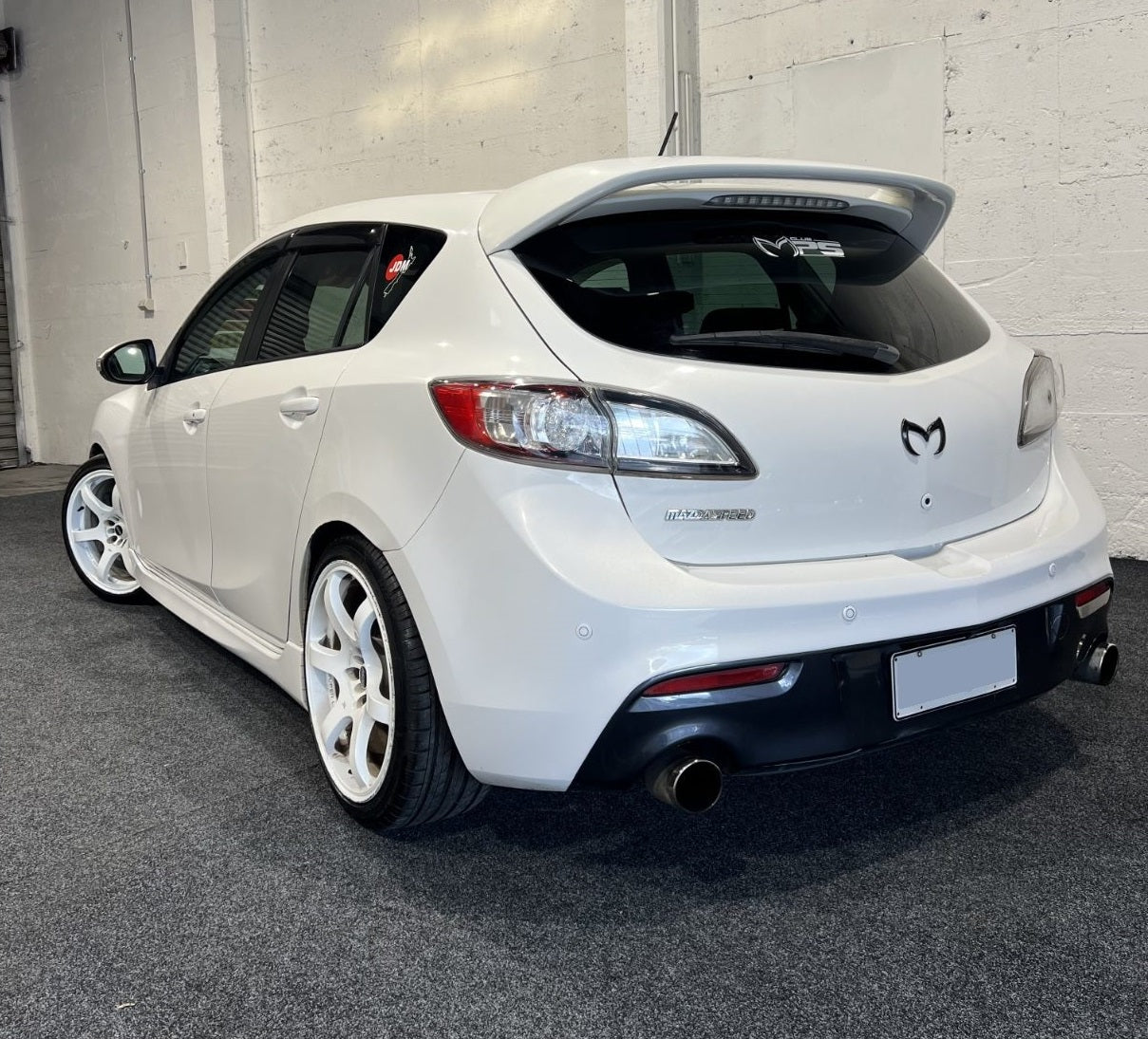 Mazda 3 (2010) on BGW DC Tanaka