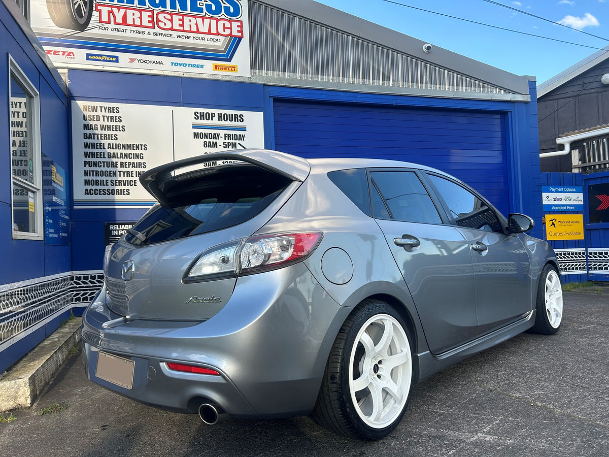 Mazda 3 (2012) on BGW DC Tanaka