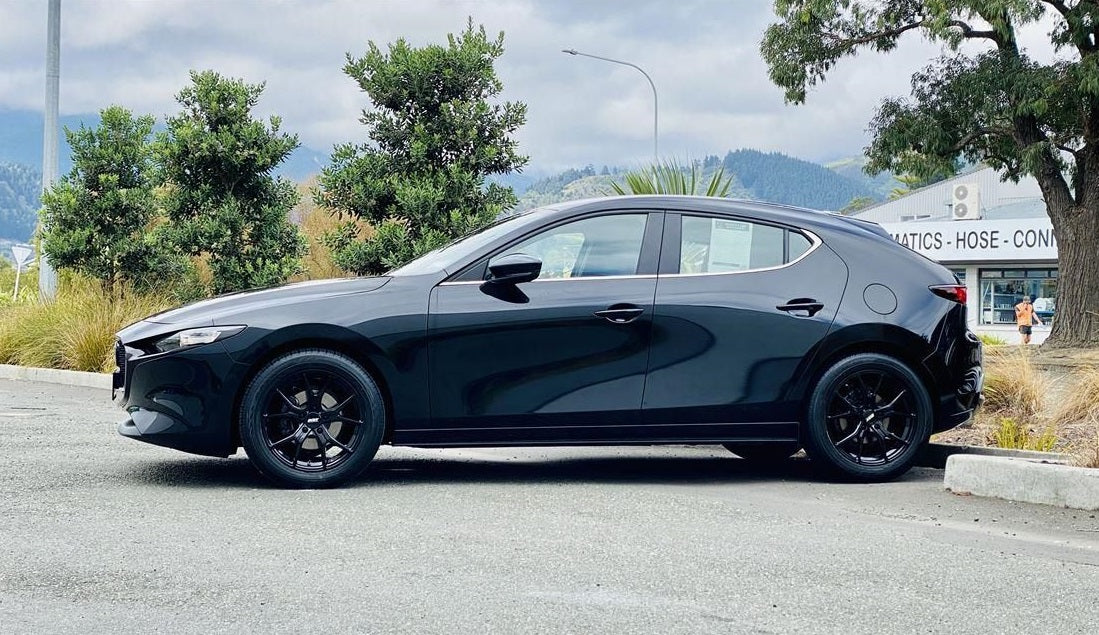 Mazda 3 on BGW Compton