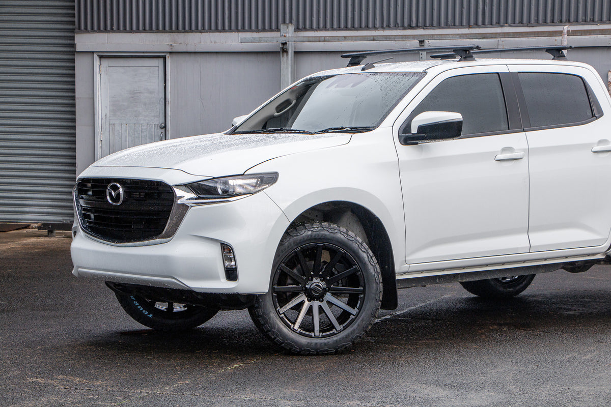 Mazda BT50 (2021) on BGW Cruze