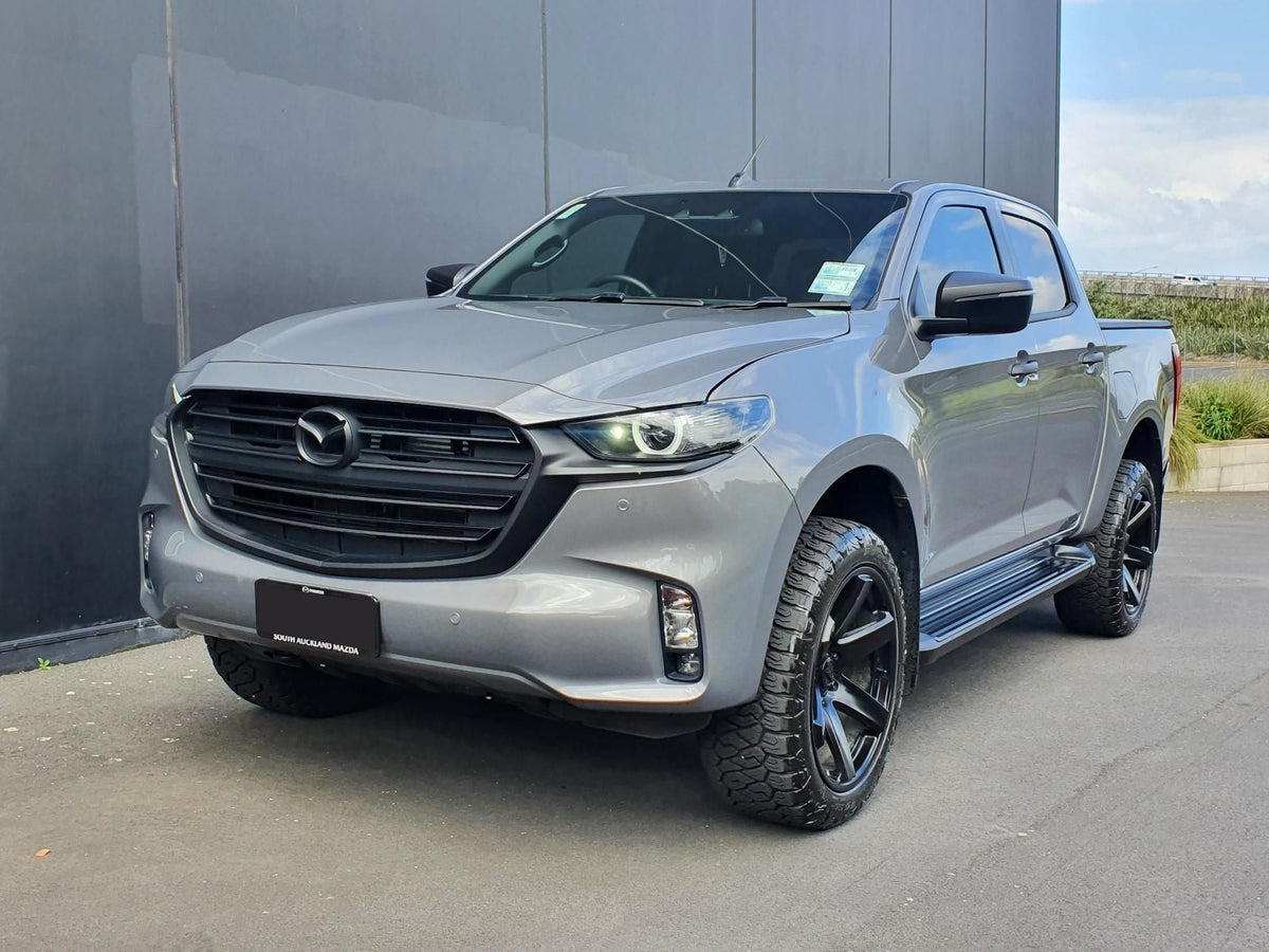 Mazda BT50 (2022) on BGW Beast