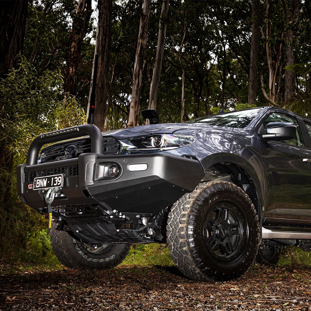 Mazda BT50 (2023) on ROH Hammer