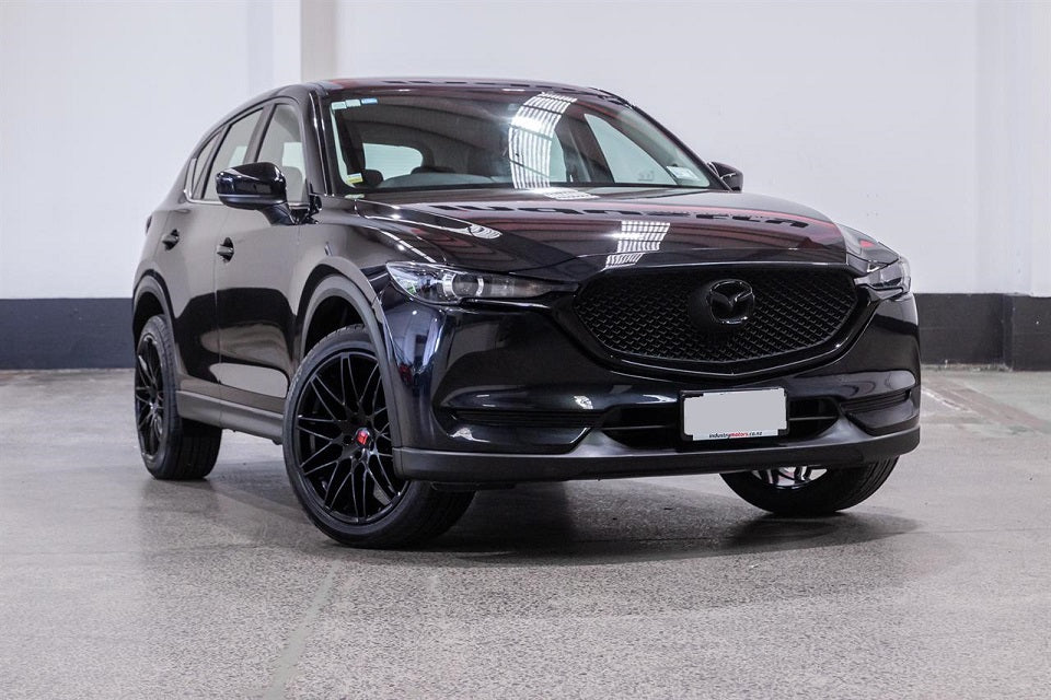 Mazda CX-5 on Touren TR75