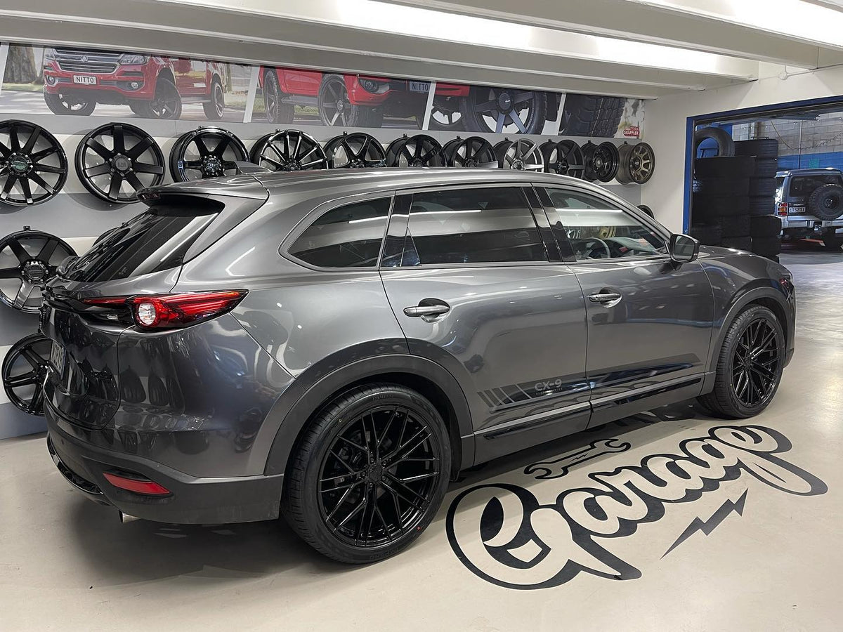 Mazda CX-9 on BGW Prost