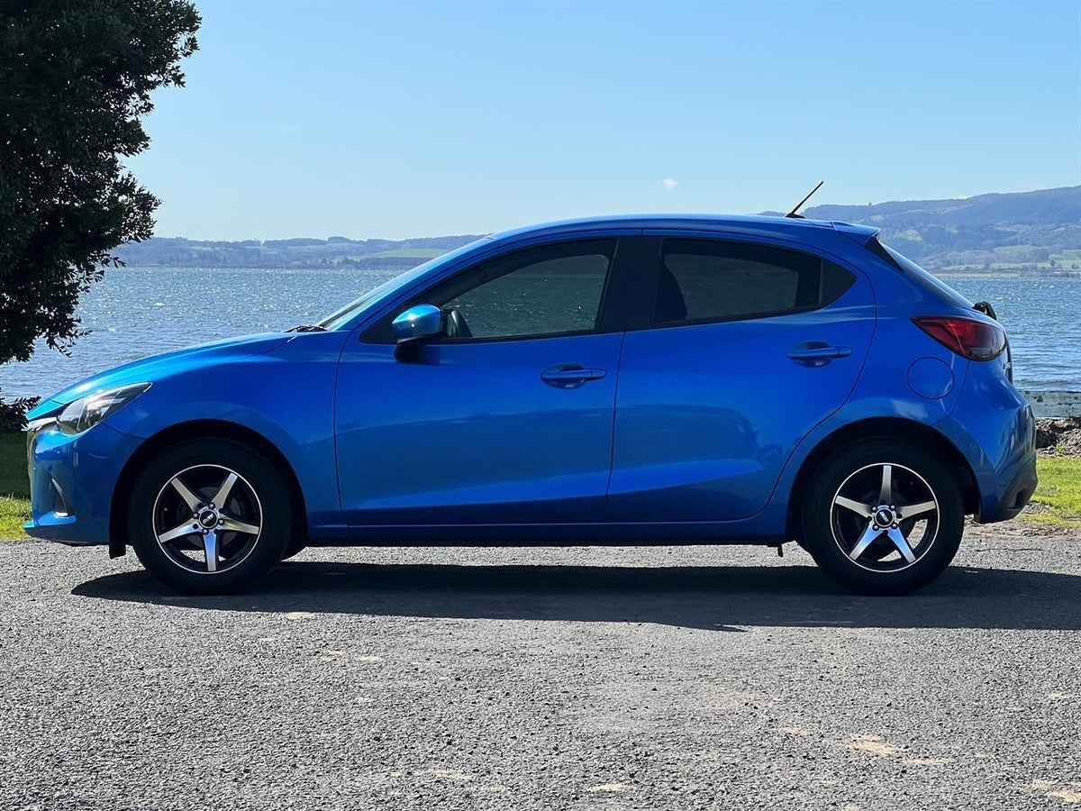 Mazda Demio (2016) on BGW Apex