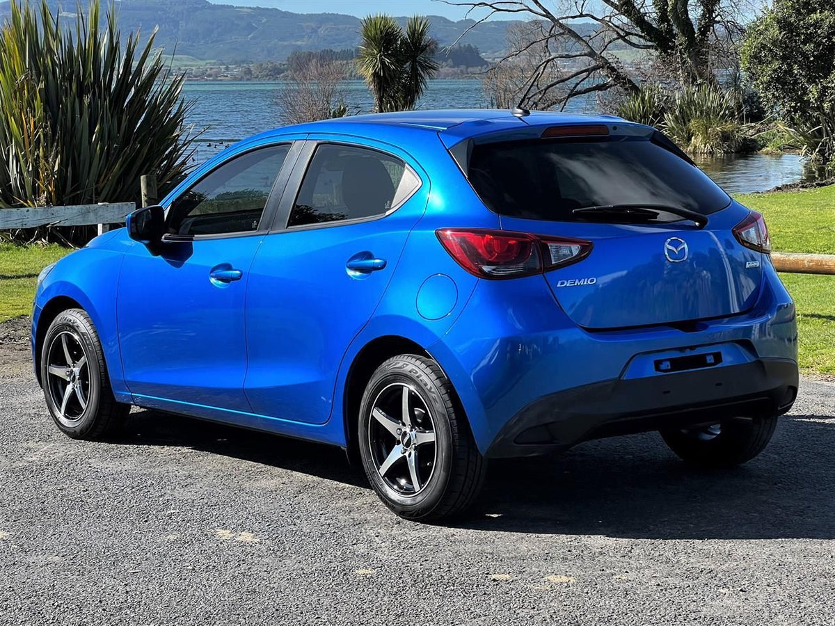 Mazda Demio (2016) on BGW Apex