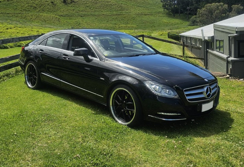 Mercedes Benz CLS350 (2012) on Covert CV4