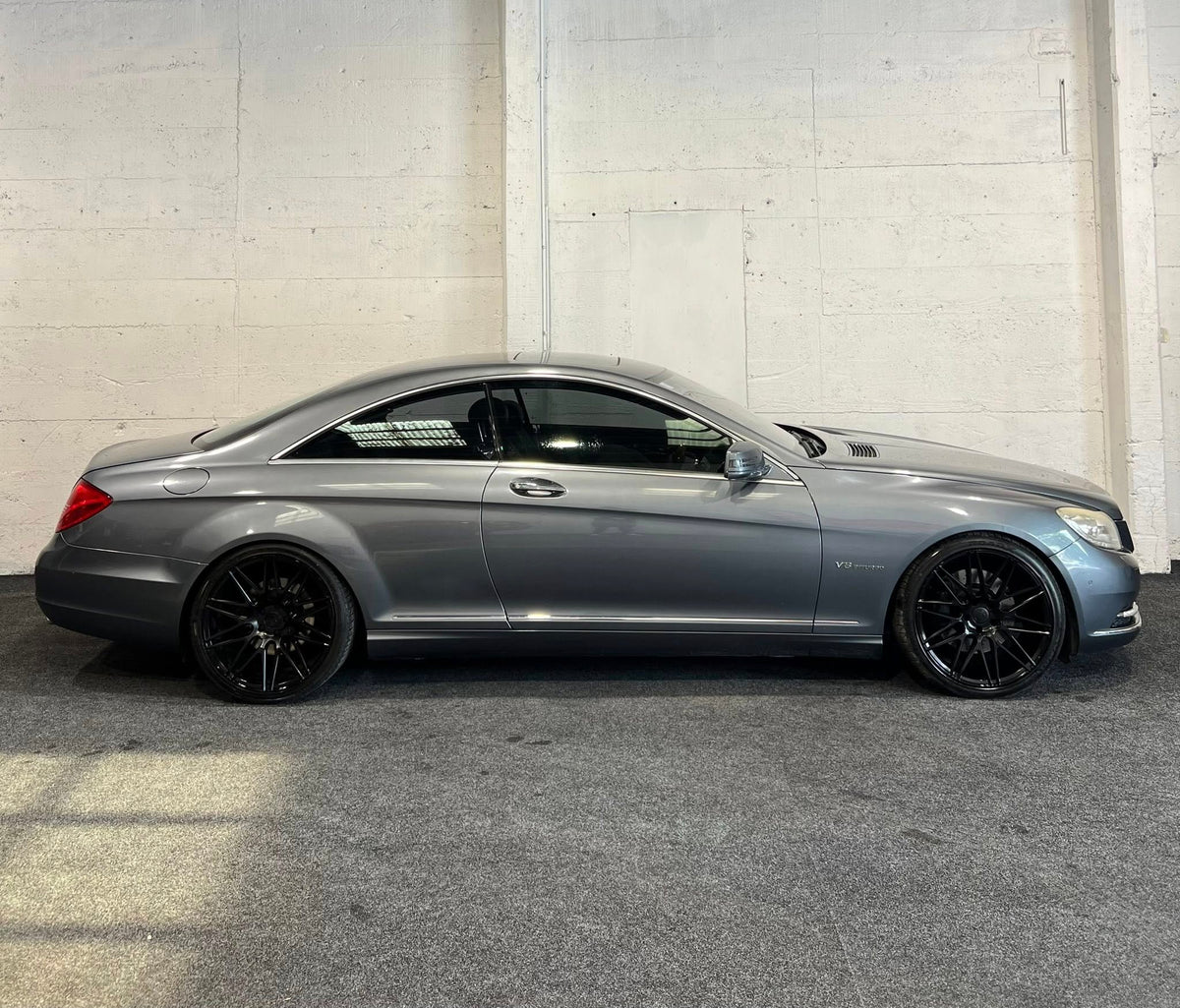 Mercedes Benz CL550 (2011) on Covert CV8