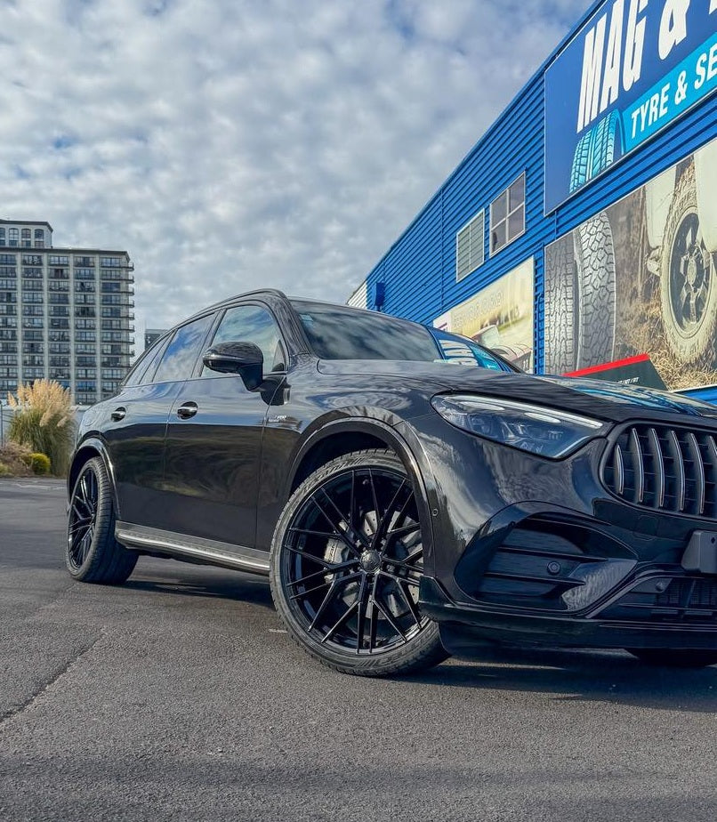 Mercedes Benz GLC (2025) on BGW Prost