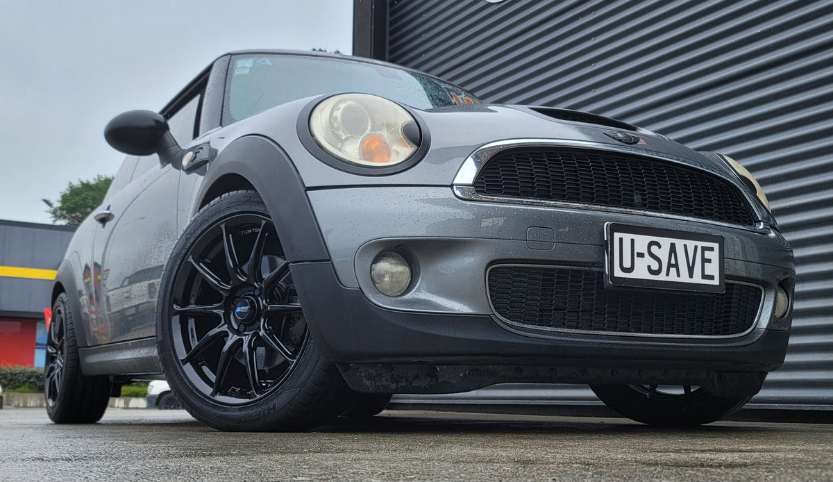 Mini Cooper S on BGW Hampton
