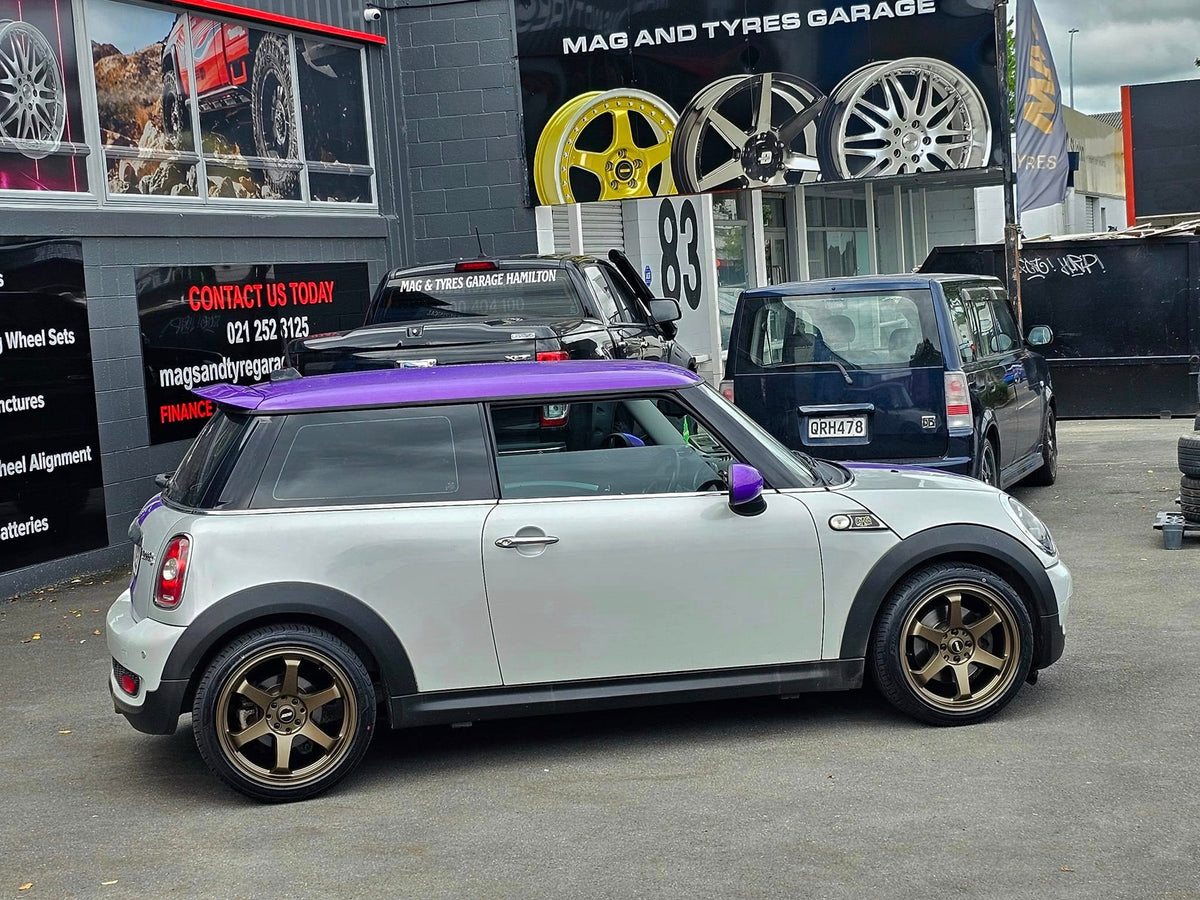 Mini Cooper on BGW JD-R