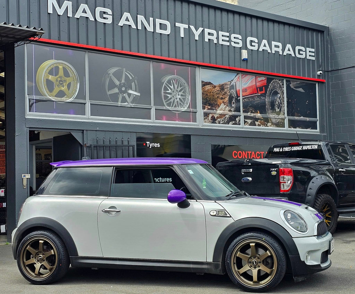 Mini Cooper on BGW JD-R