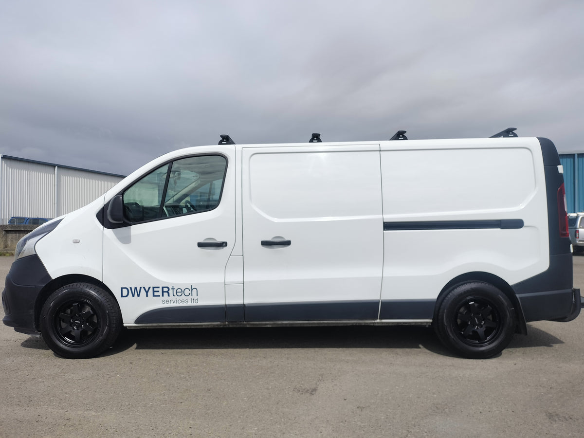 Mitsubishi Express (2021) on ROH Torque