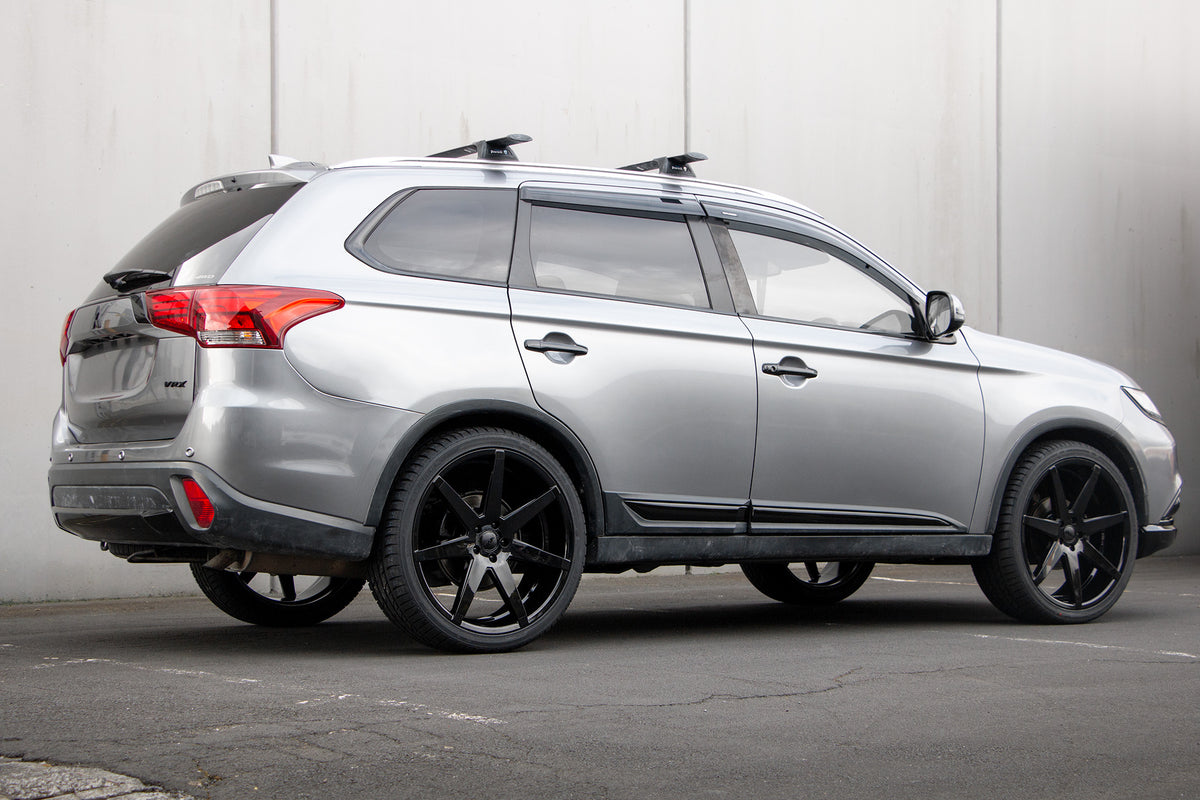 Mitsubishi Outlander (2017) on BGW Mansell