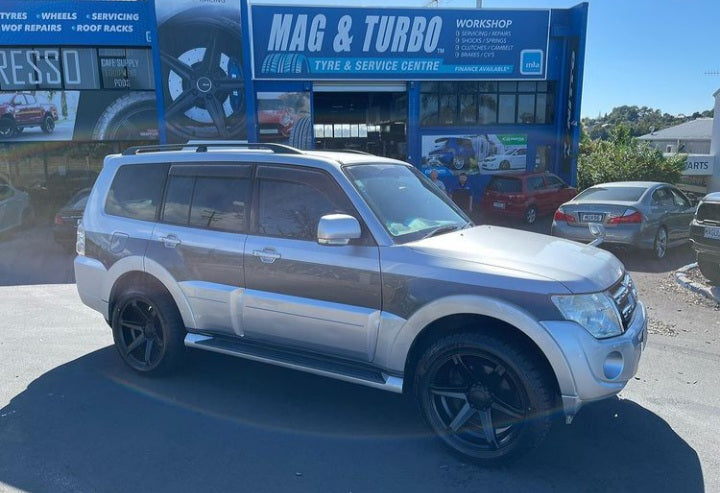 Mitsubishi Pajero on Covert RV2