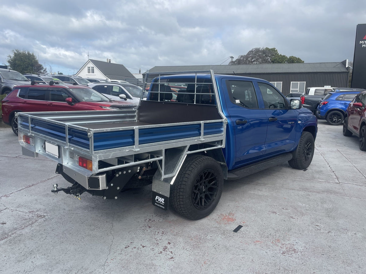 Mitsubishi Triton (2024) on ROH Crawler
