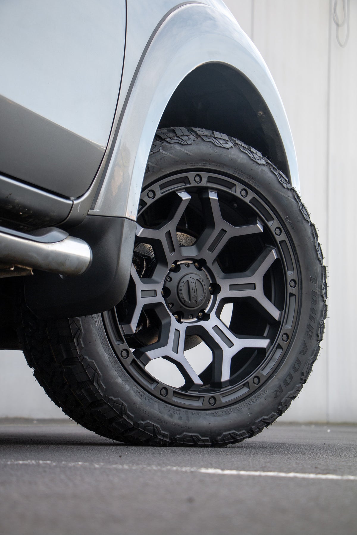 Mitsubishi Triton (2017) on BGW Goliath