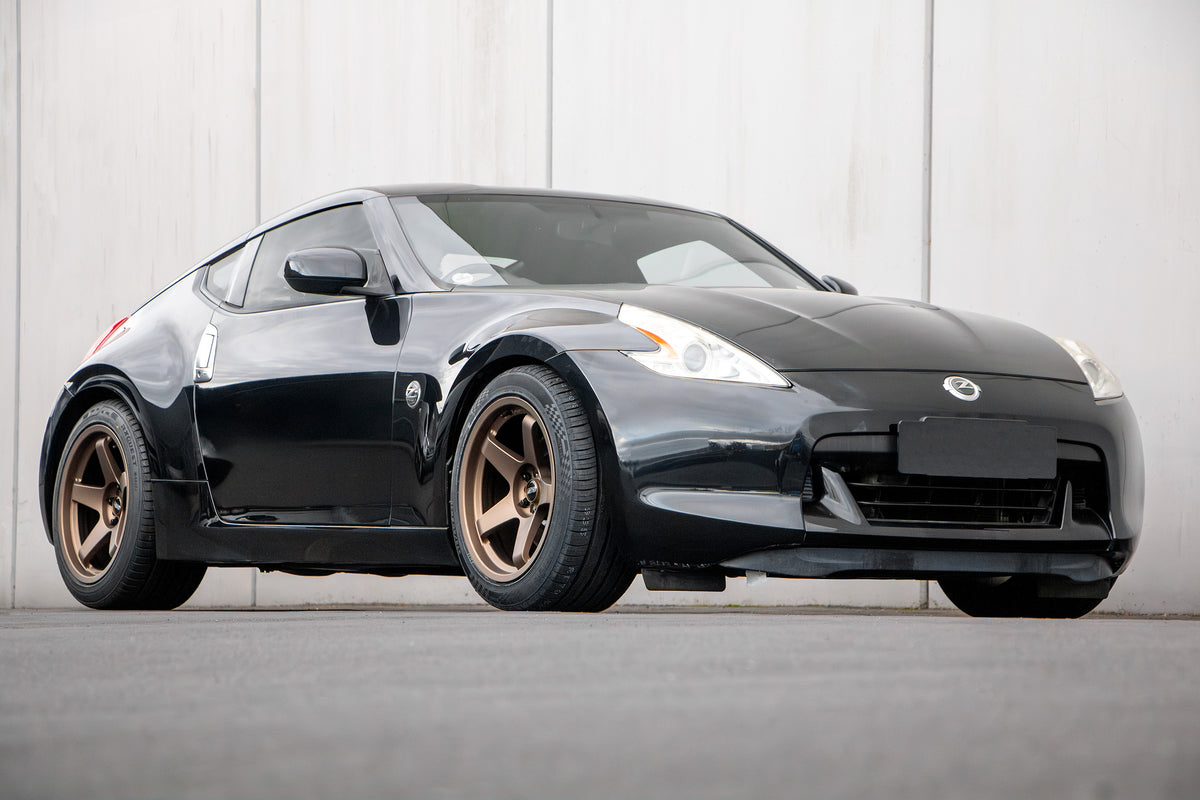 Nissan 370Z (2009) on BGW DC Five