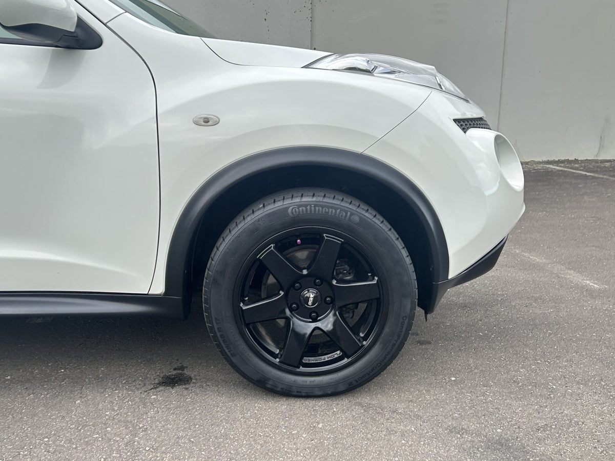 Nissan Juke (2014) on BGW Beast