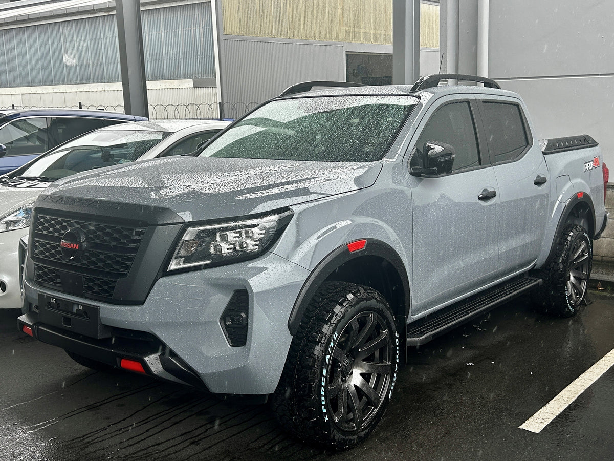 Nissan Navara PRO-4X (2025) on Covert RV3