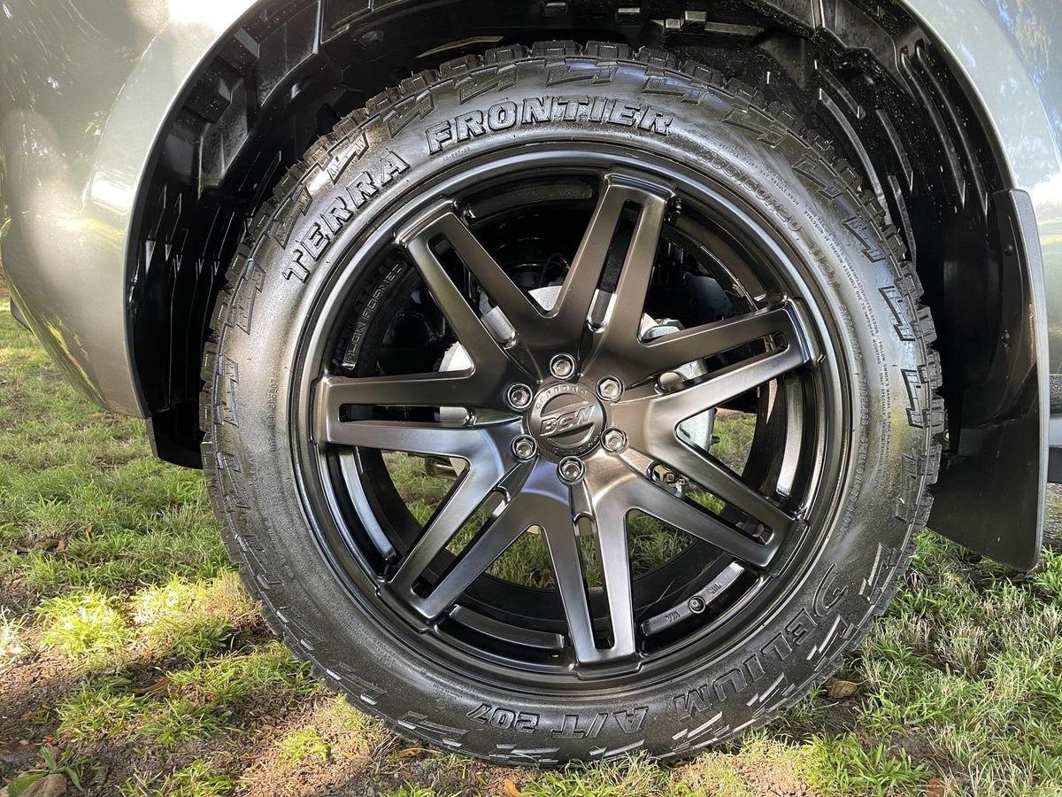 Nissan Navara (2023) on BGW Capone