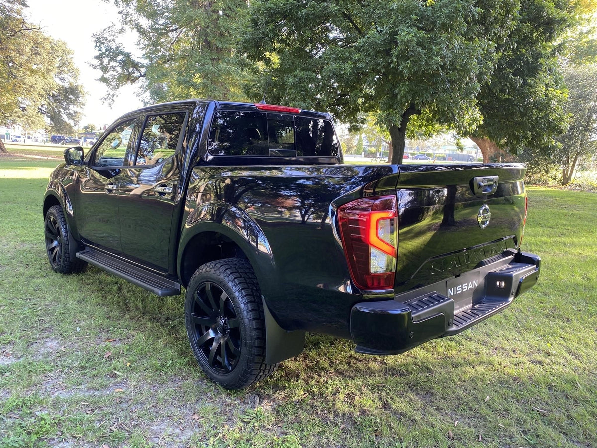 Nissan Navara (2023) on Covert RV3