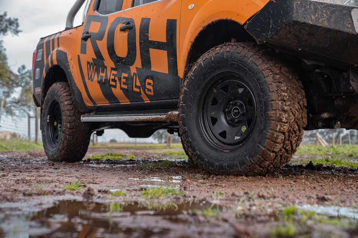 Nissan Navara on ROH Blak Trak Steel Wheels