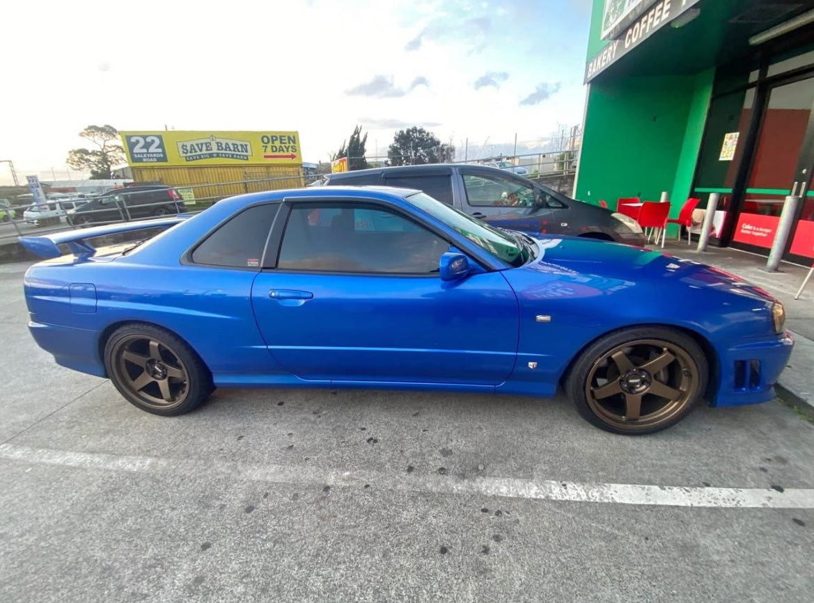 Nissan Skyline R34 (2000) on BGW DC Five