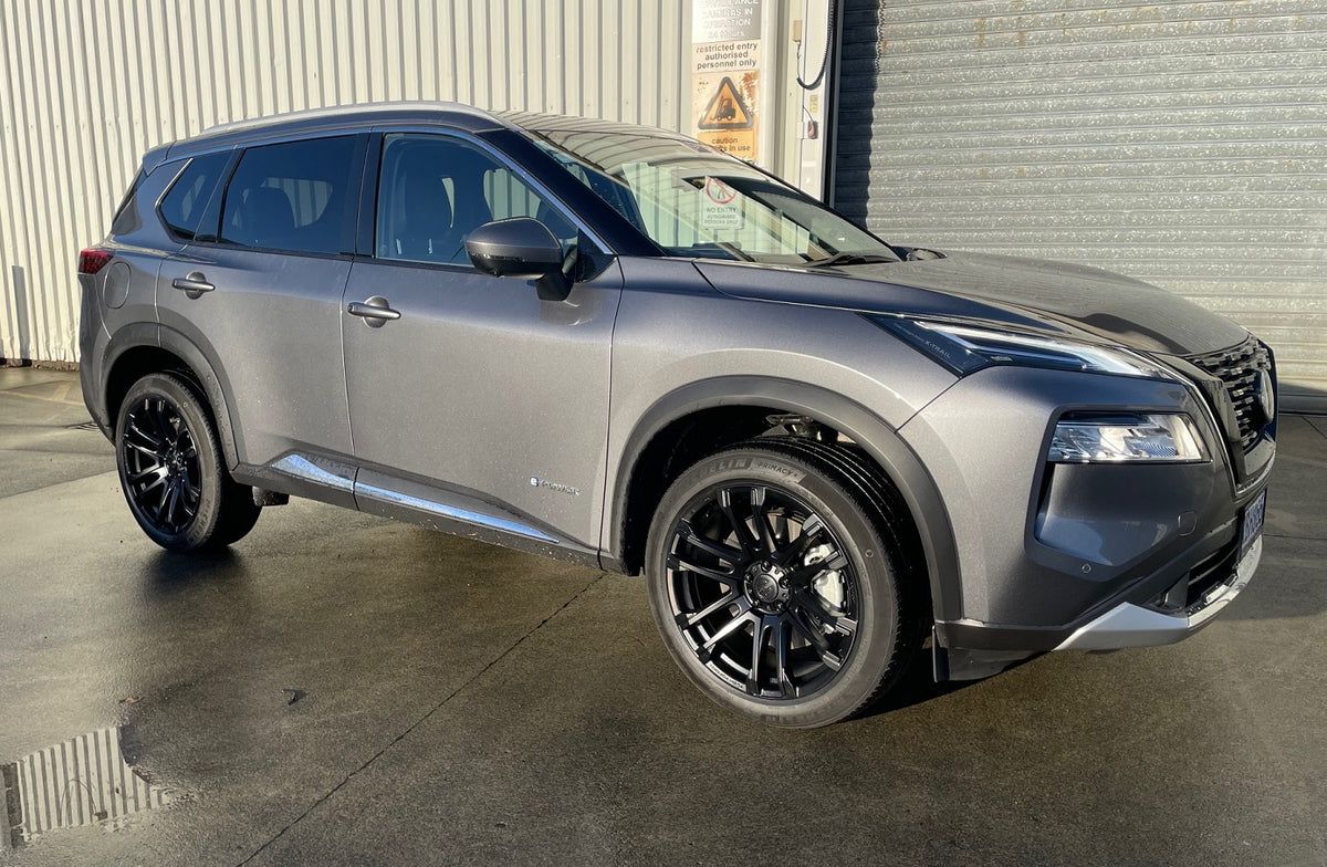 Nissan X-Trail (2025) on COVERT RV4