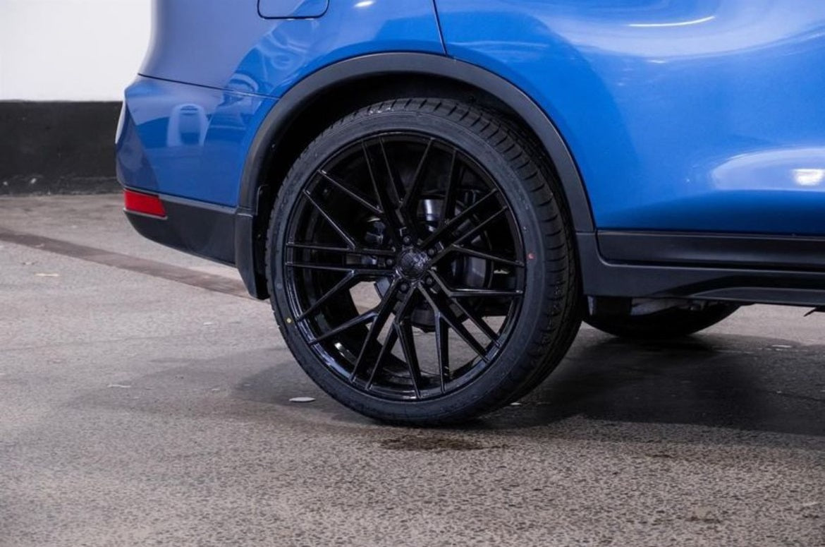 Nissan X Trail (2018) on BGW Prost