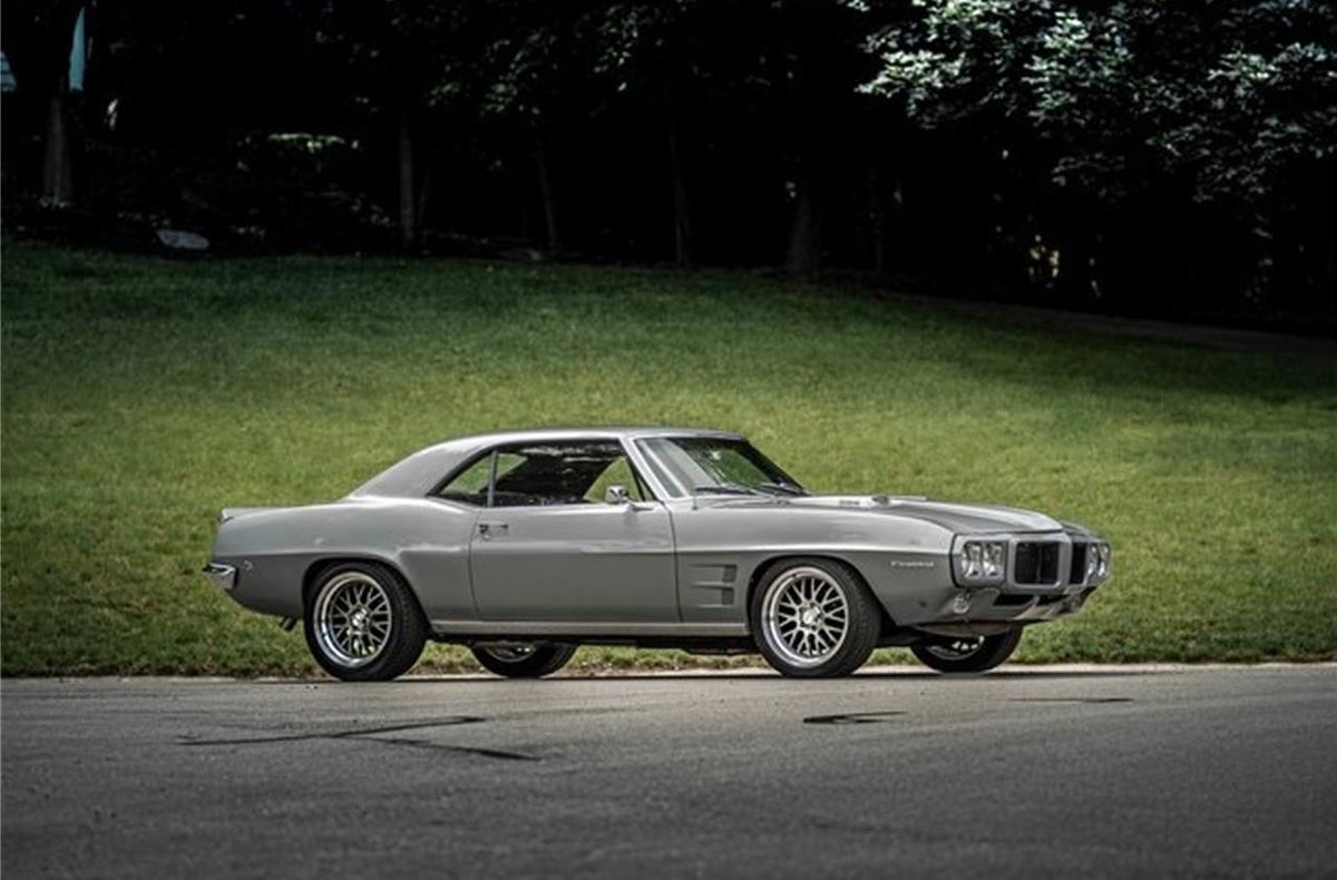 Pontiac Firebird (1969) on Ridler R607