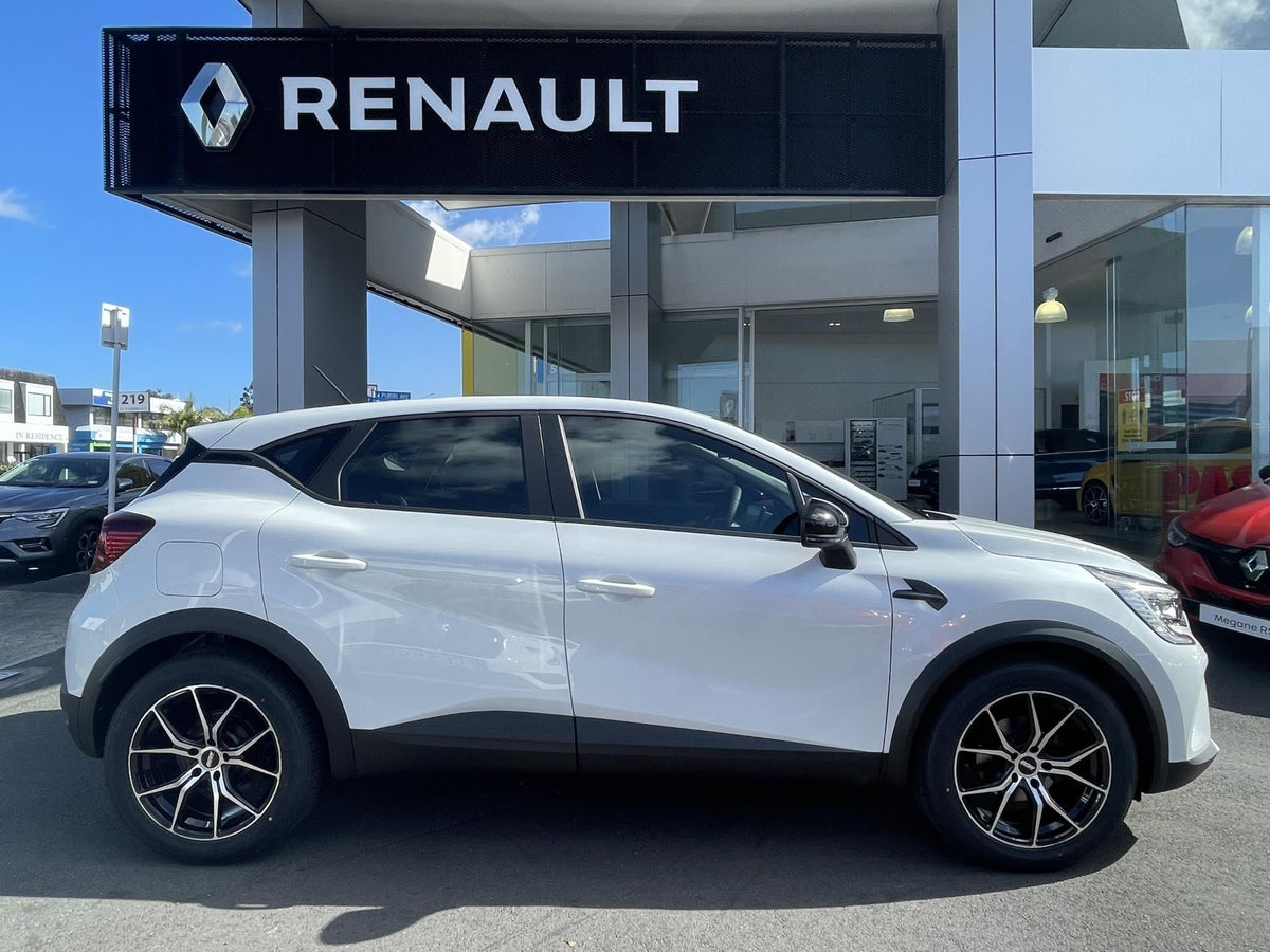 Renault Captur (2022) on BGW Compton