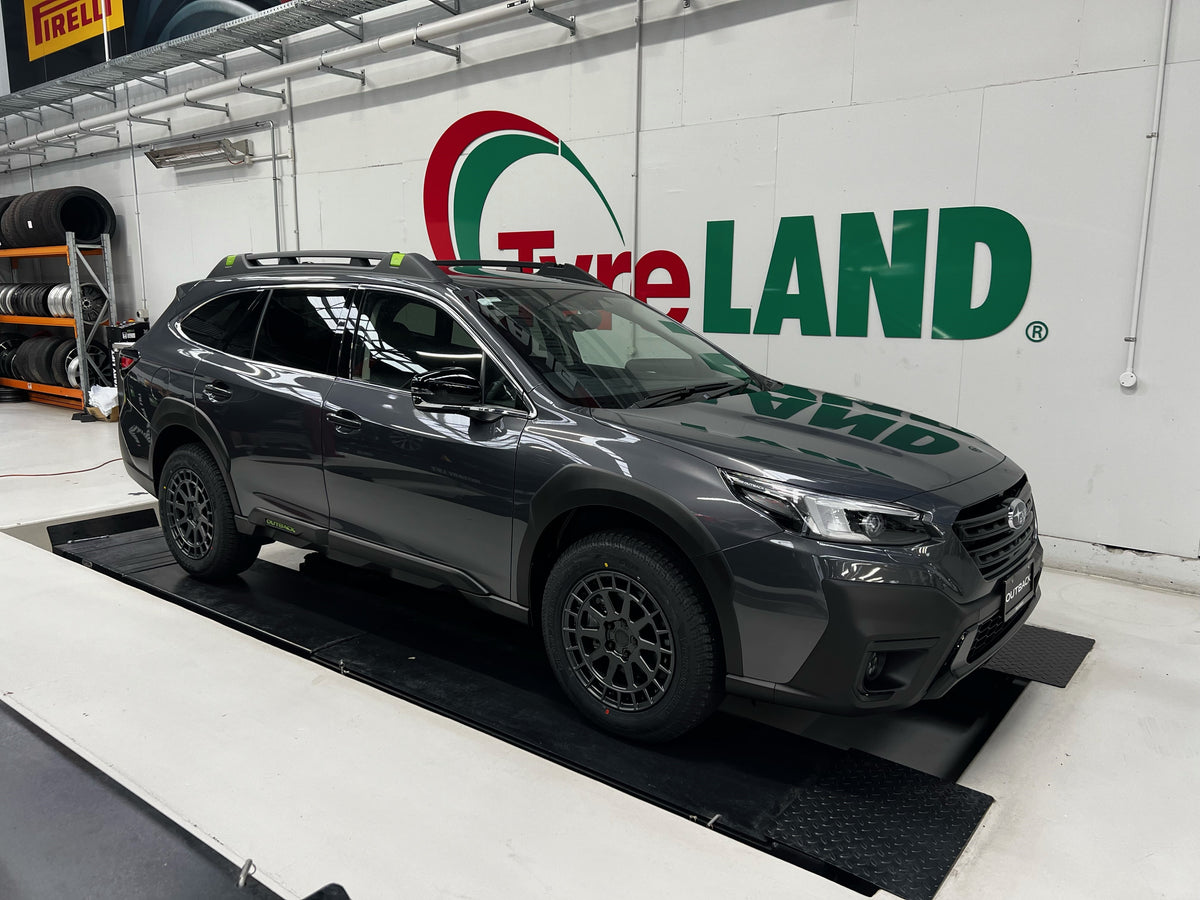 Subaru Outback (2024) on Black Rhino Boxer