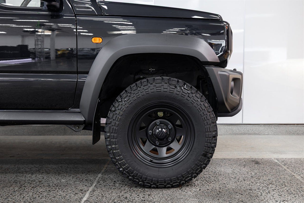 Suzuki Jimny (2022) on ROH Blak Trak