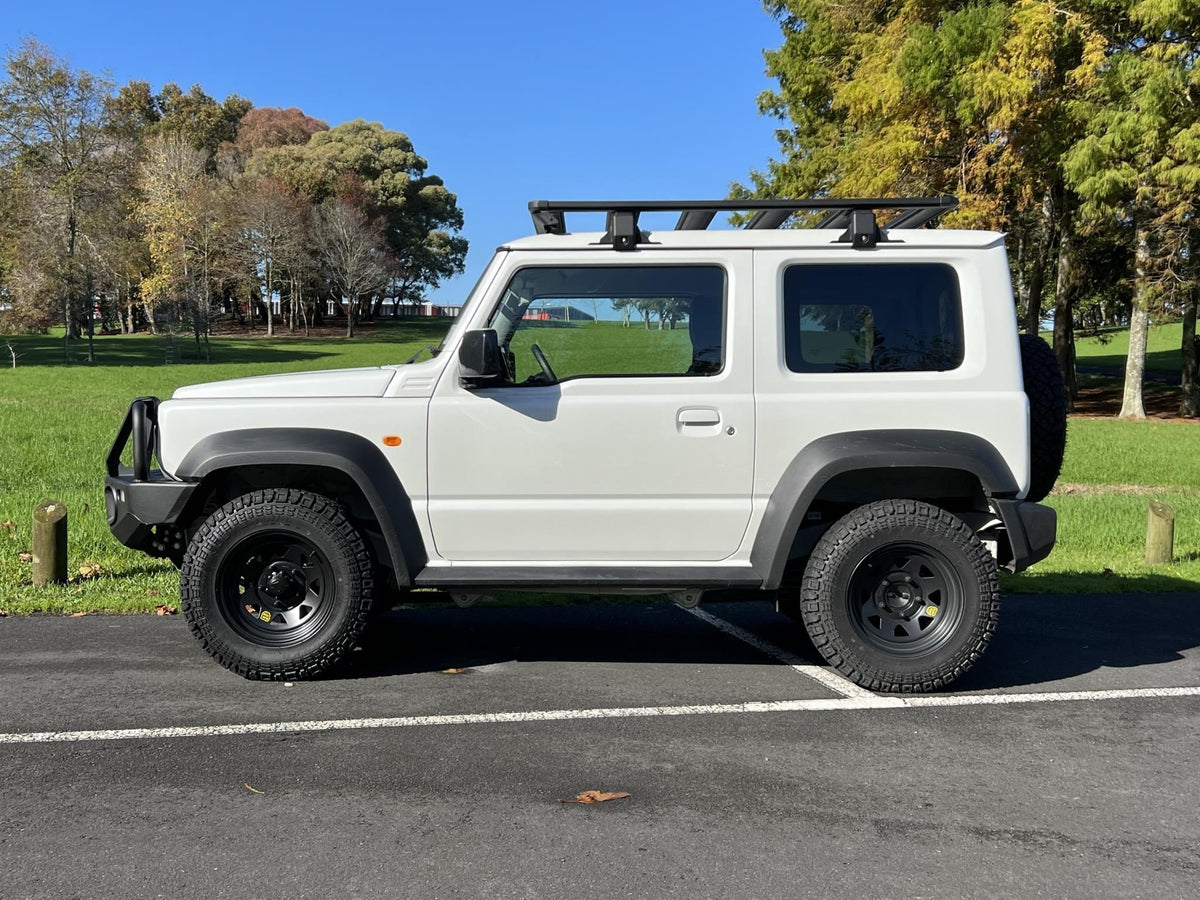 Suzuki Jimny (2023) on ROH Blak Trak