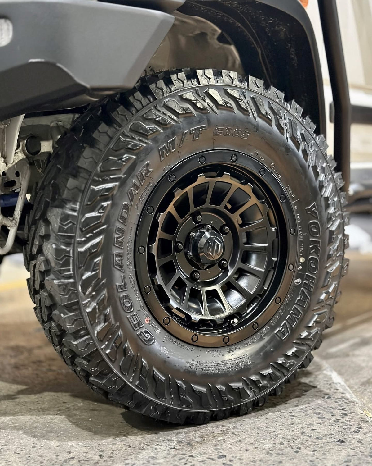 Suzuki Jimny (2024) on ROH One Twenty