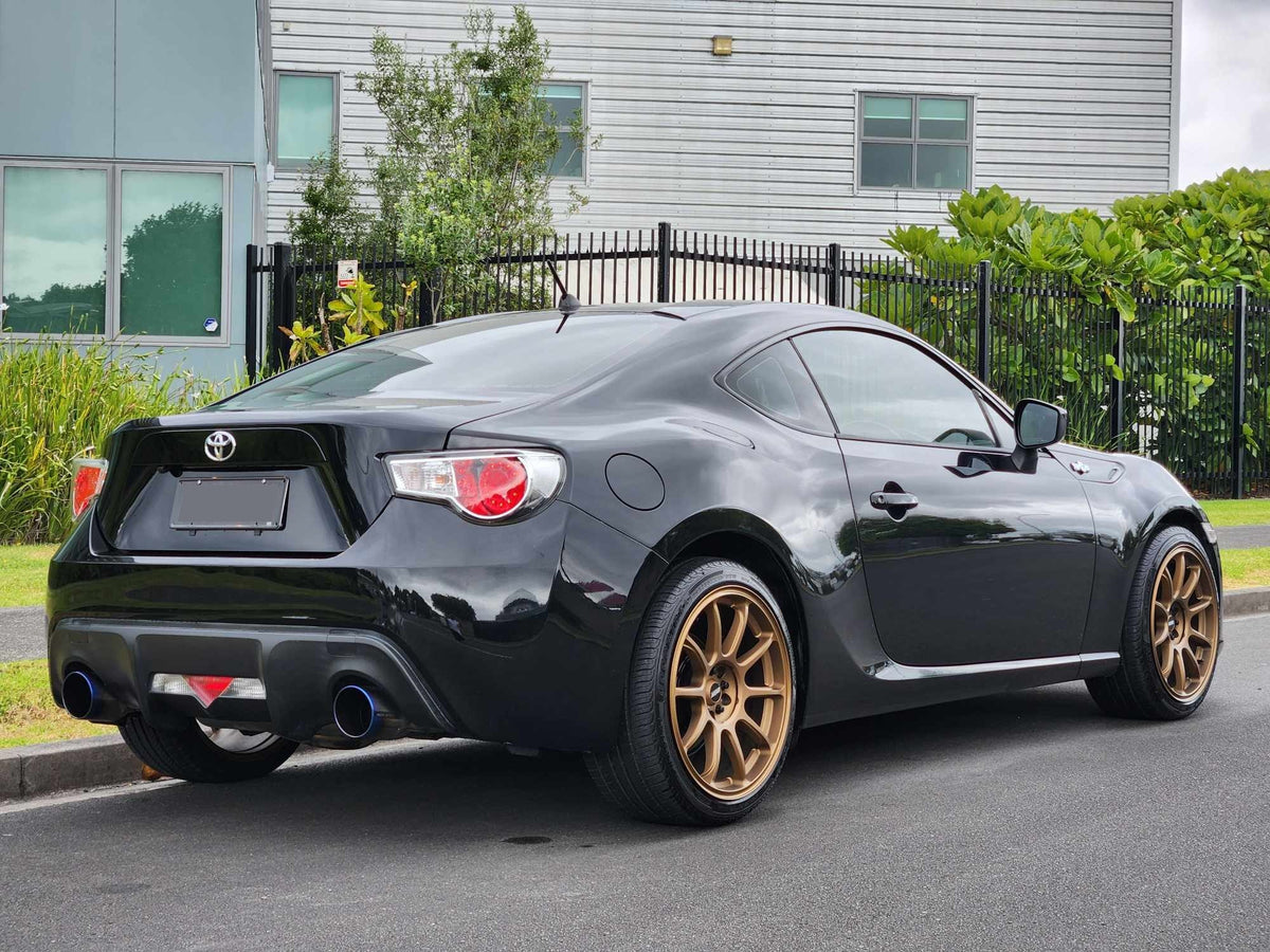 Toyota 86 (2013) on BGW DC Ten