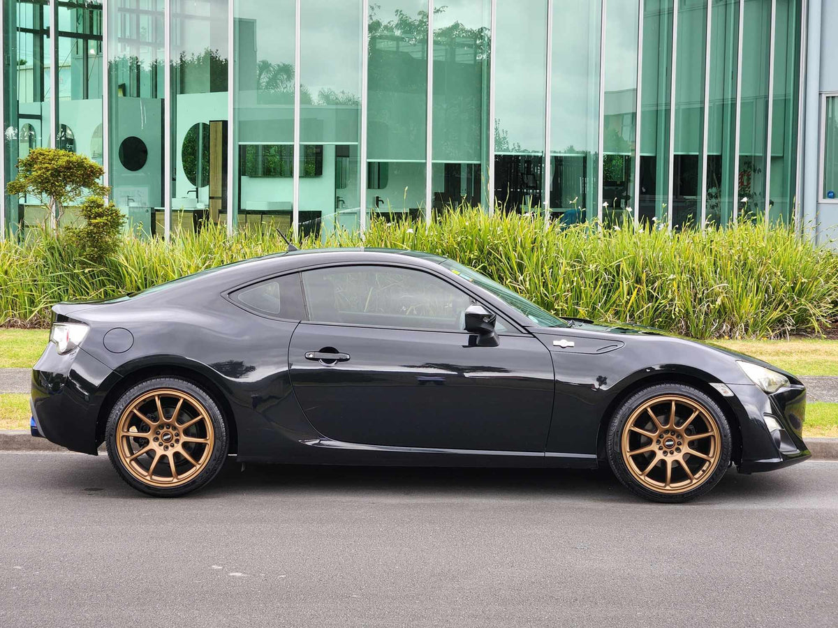 Toyota 86 (2013) on BGW DC Ten