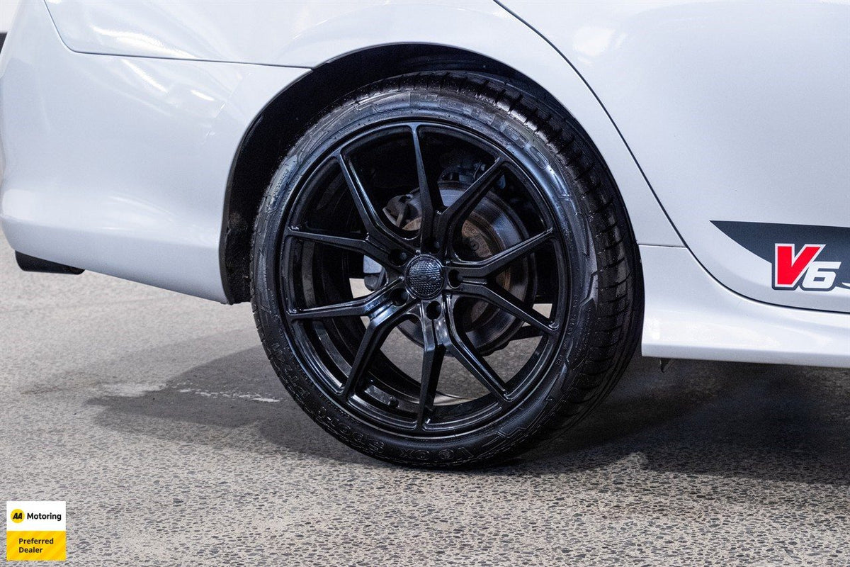 Toyota Aurion (2018) on BGW Compton
