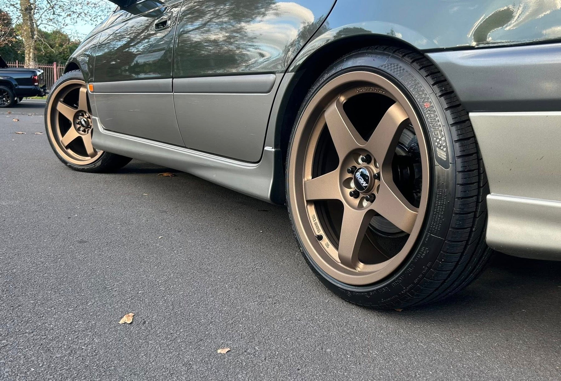 Toyota Caldina (1998) on BGW DC Five