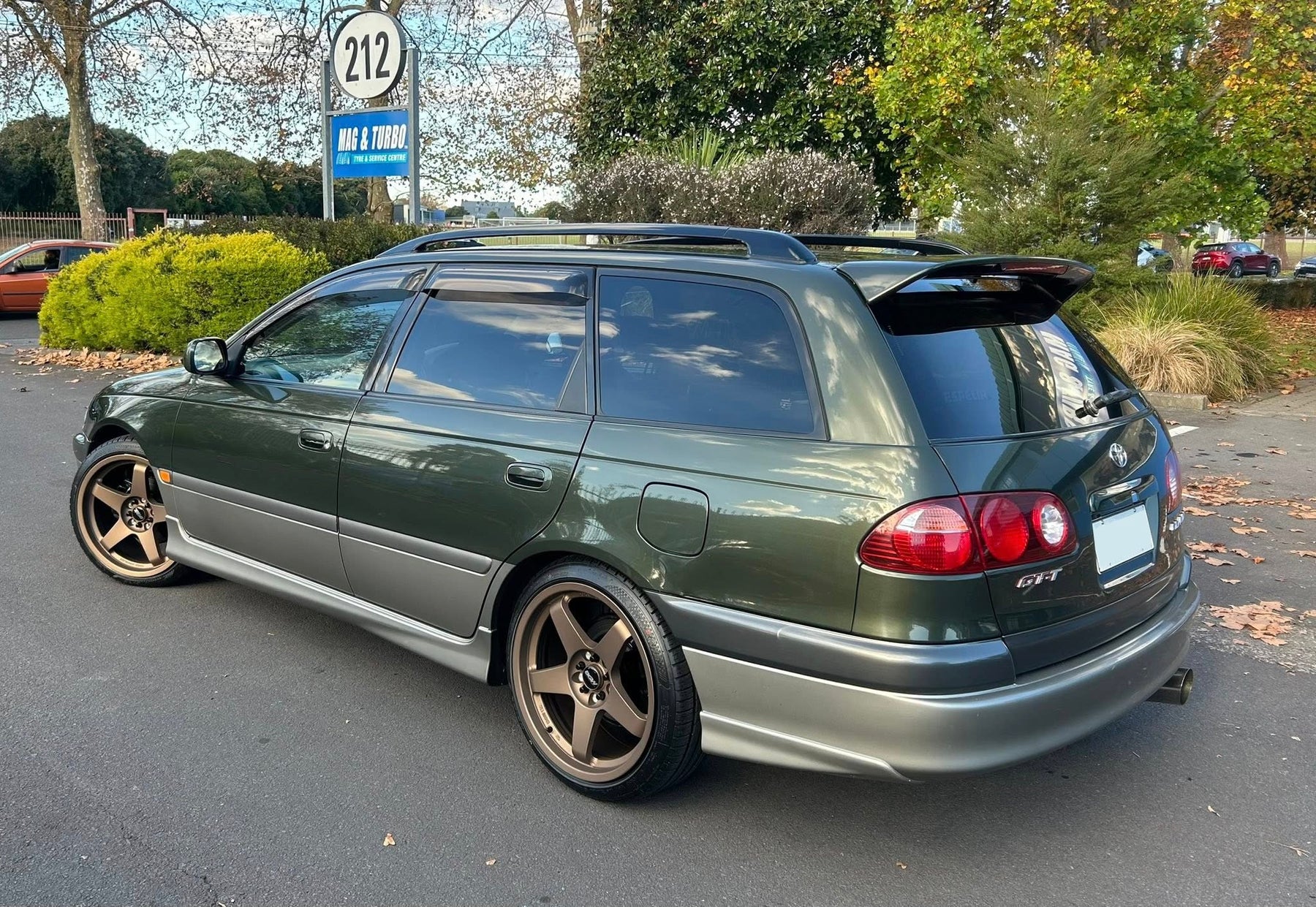 Toyota Caldina (1998) on BGW DC Five