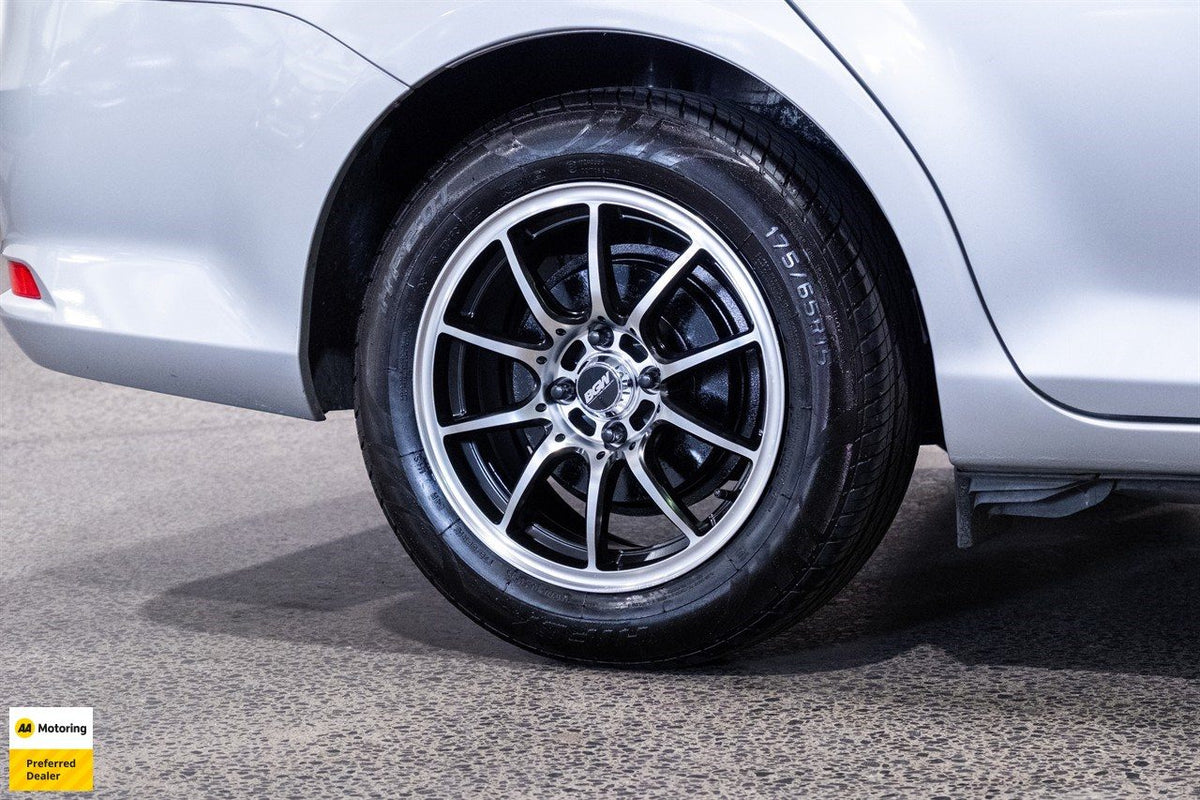 Toyota Corolla (2015) on BGW Suzuka