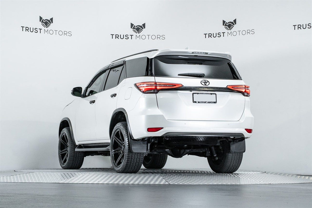 Toyota Fortuner (2022) on BGW Tempest