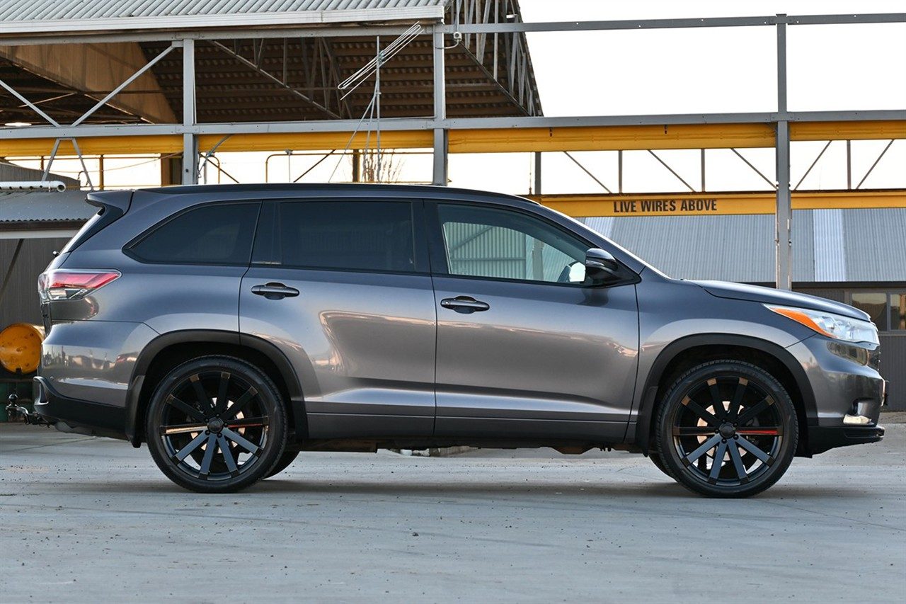 Toyota Highlander (2014) on BGW VM12