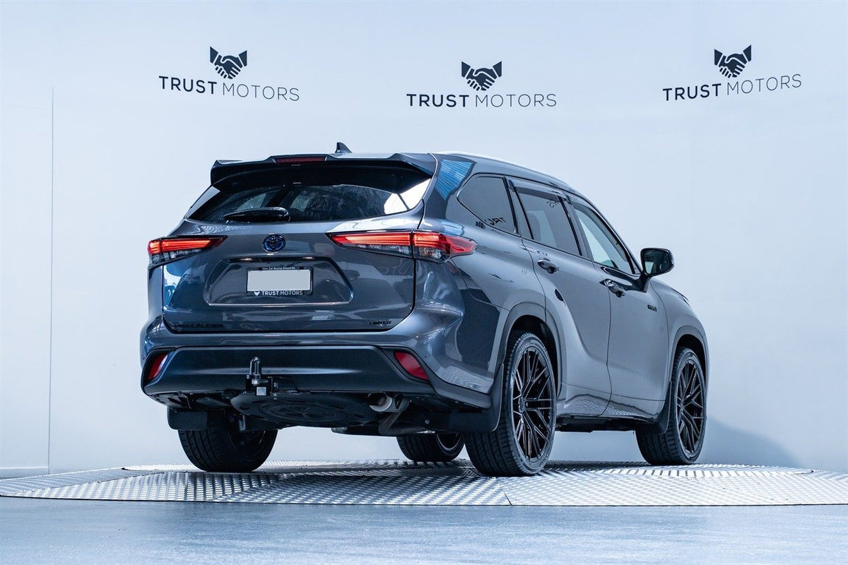 Toyota Highlander (2022) on BGW Prost