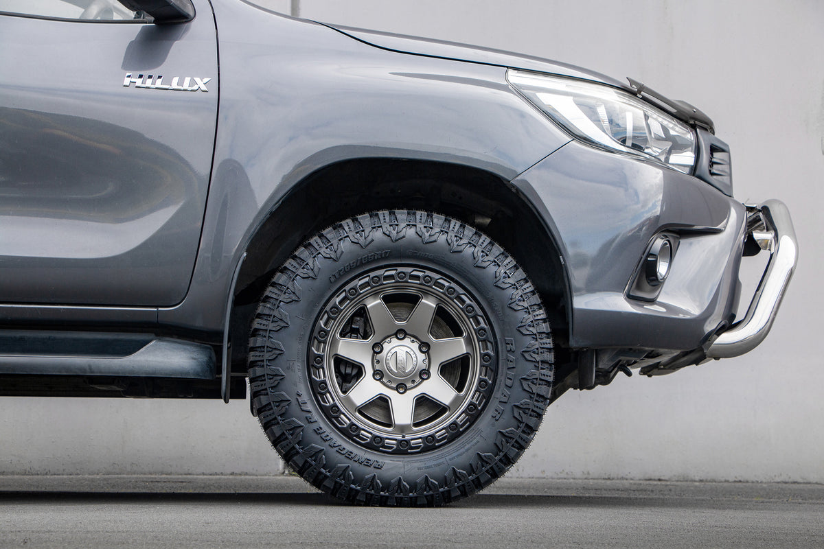 Toyota Hilux (2016) on BGW Atlas