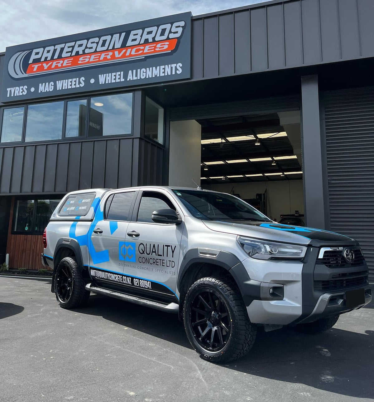 Toyota Hilux (2021) on BGW Dominator