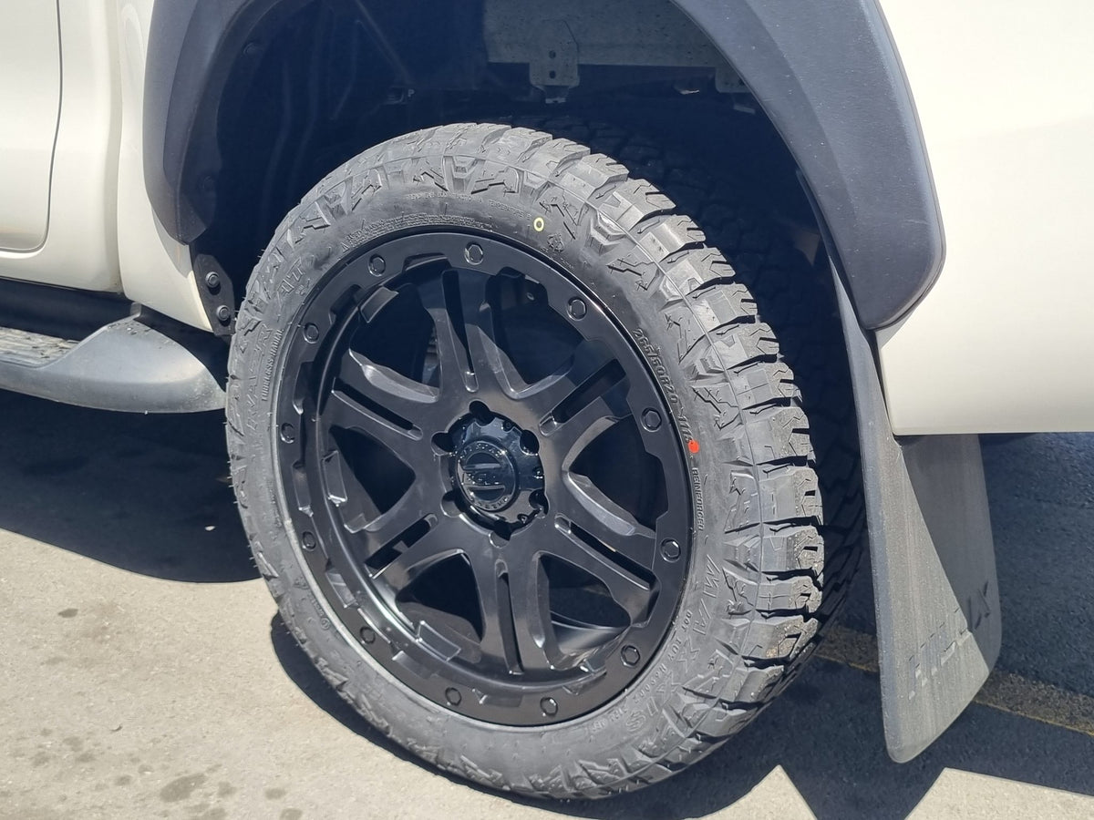 Toyota Hilux SR5 Cruiser (2021) on BGW Conquest