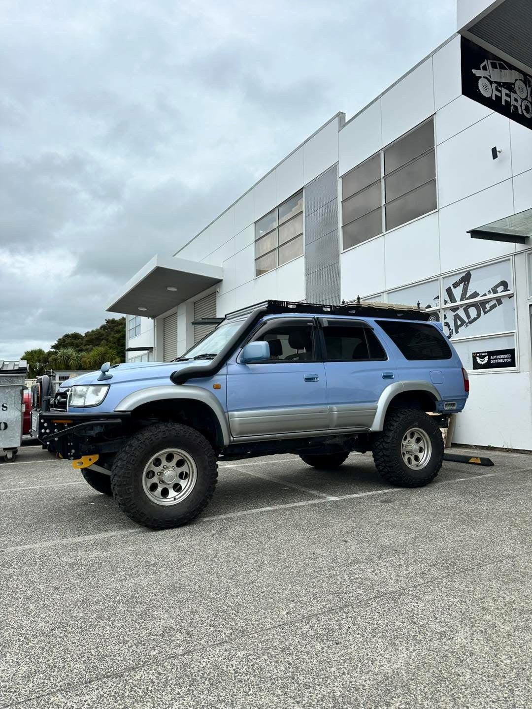Toyota Hilux Surf (2000) on ION 171