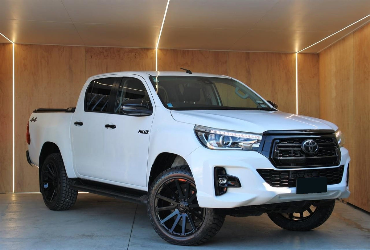 Toyota Hilux on BGW Cruze